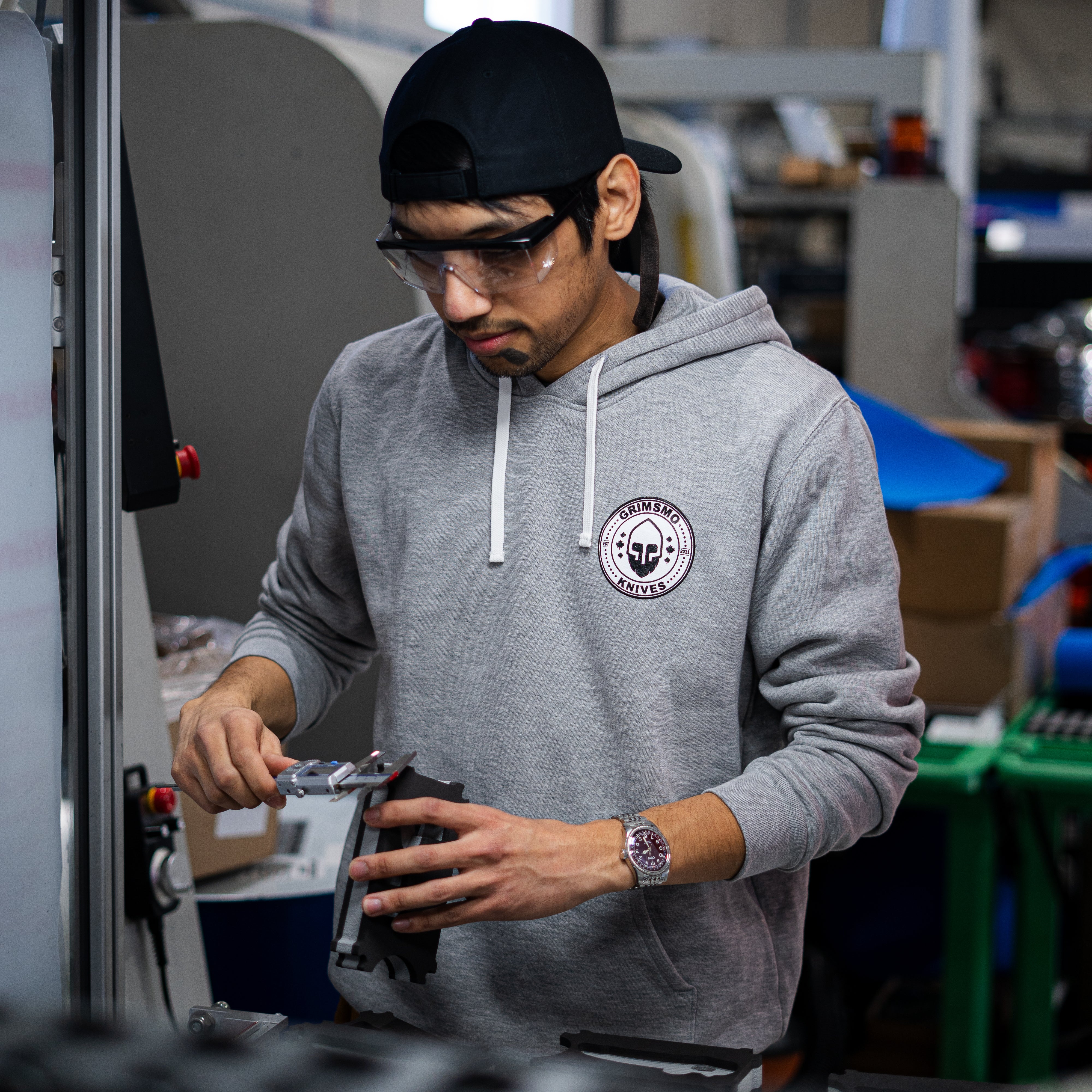 Grimsmo Badge Hoodie - Grey